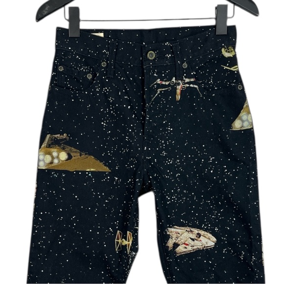 Levi’s X Star Wars 501 Original Straight Crop Jean size 25 in Black Multi - Picture 5 of 10